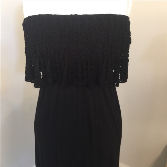 Baik Baik Maxi Crochet Dress - Picture 2 of 4